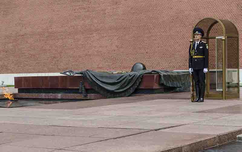 78 - Rusia - Moscu - Kremlin - Memorial La Tumba del Soldado Desconocido